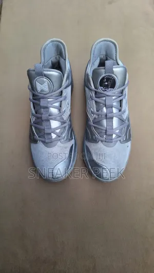 Basketball Shoes "Pg 3"