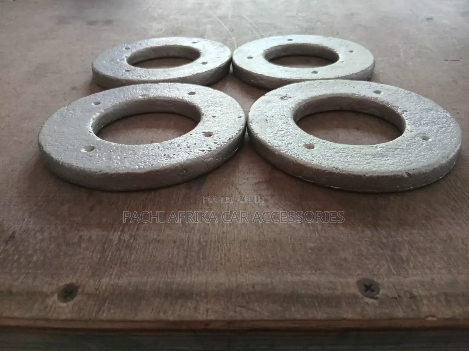 Car Wheel Spacers (10mm)