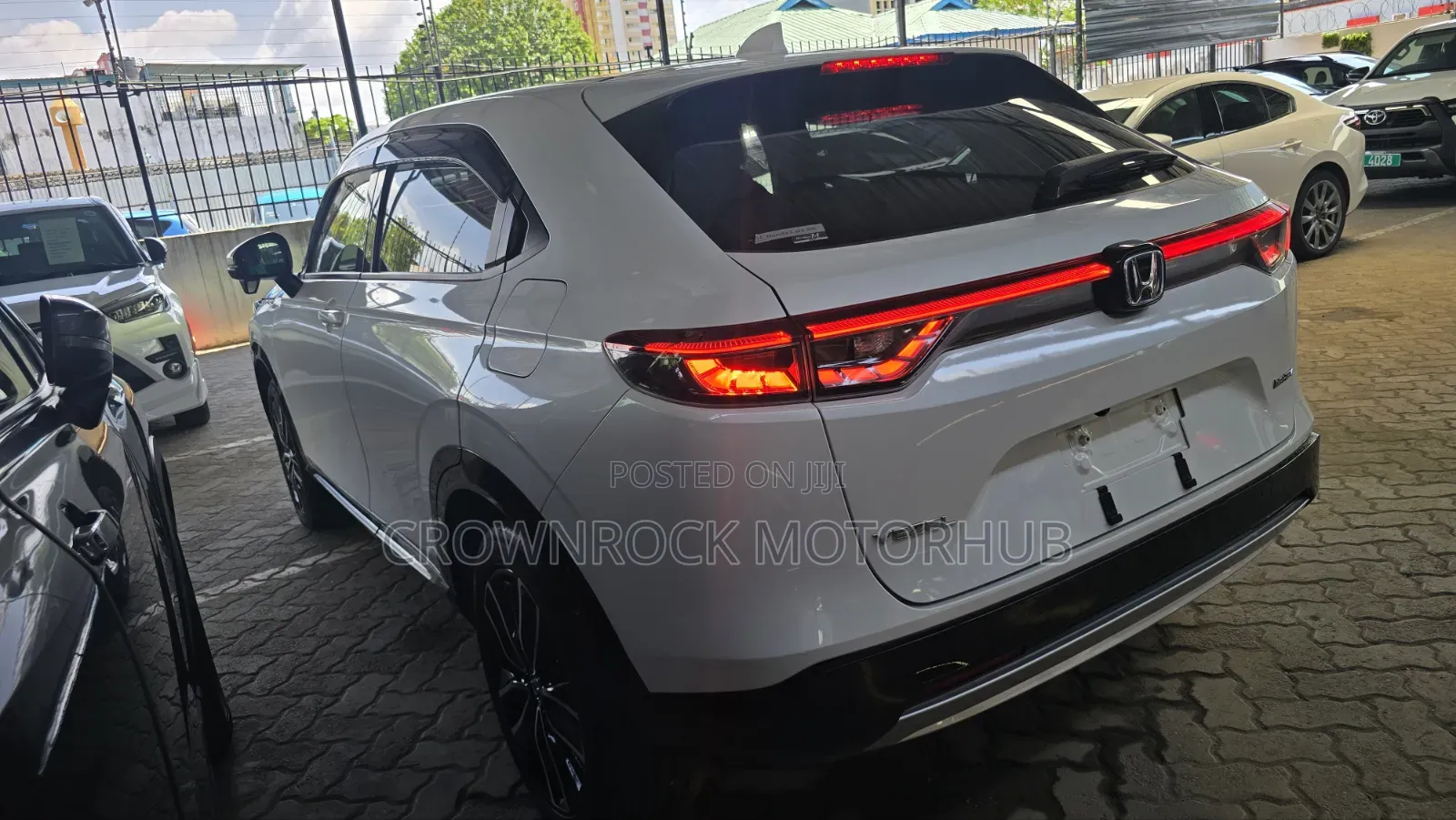 Honda Vezel 2021 White