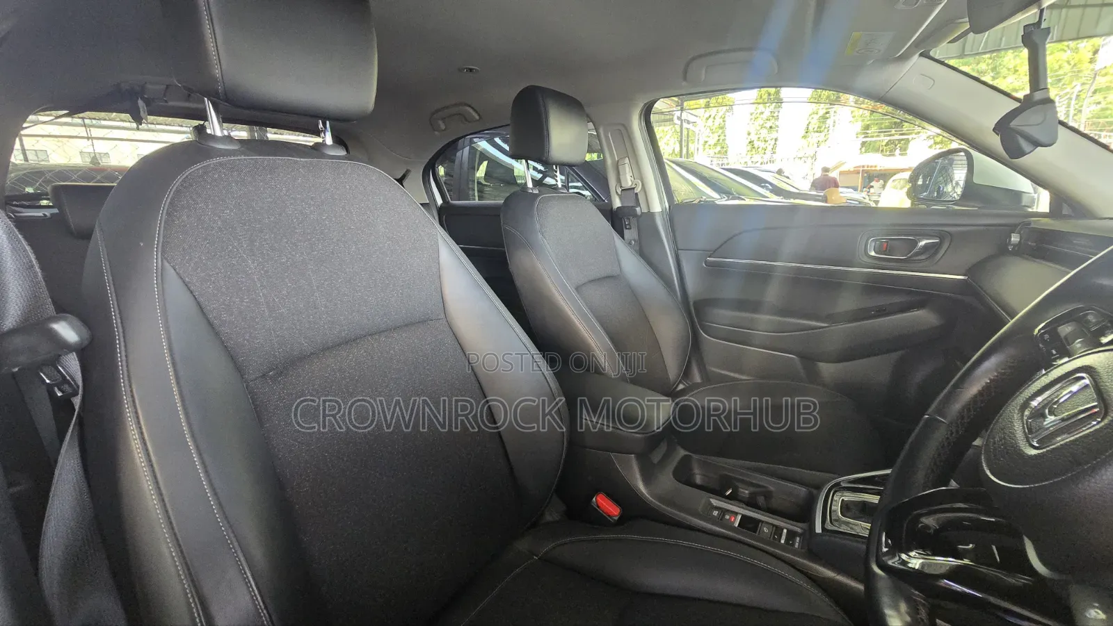 Honda Vezel 2021 White