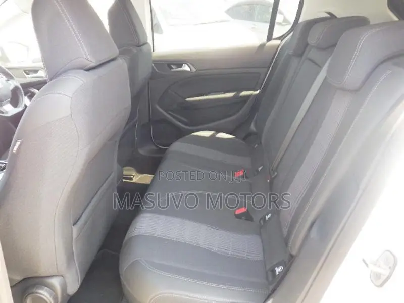 Peugeot 308 2019 White
