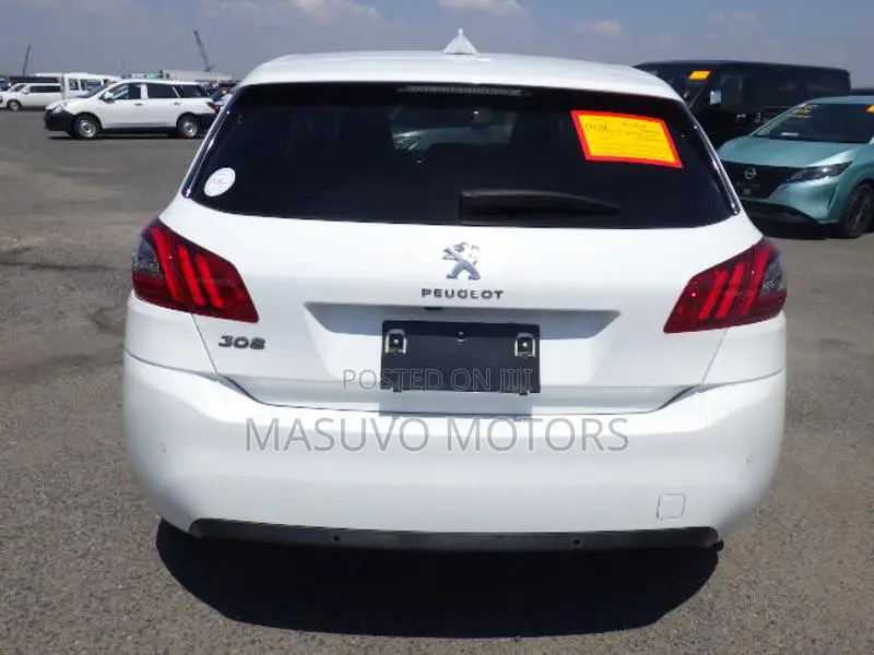 Peugeot 308 2019 White
