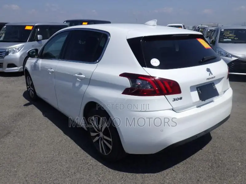 Peugeot 308 2019 White