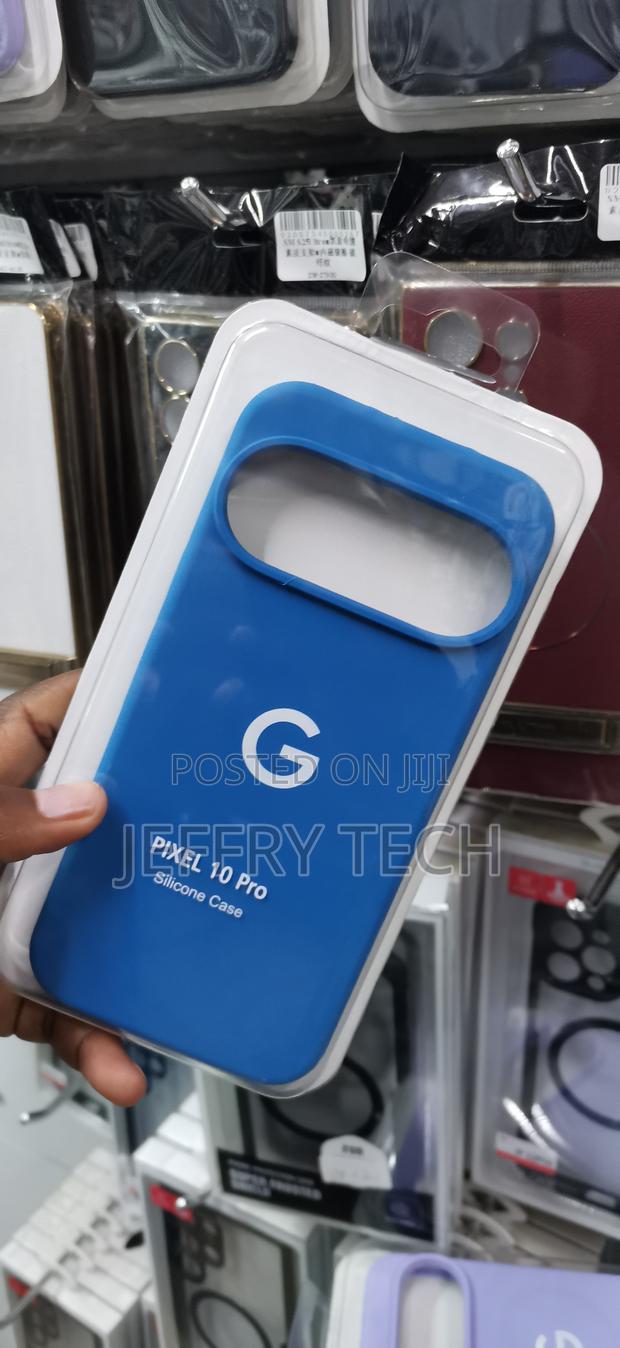 Blue Google Pixel 10 Pro Silicone Case Soft-Touch Matte Finish - thumbnail 2