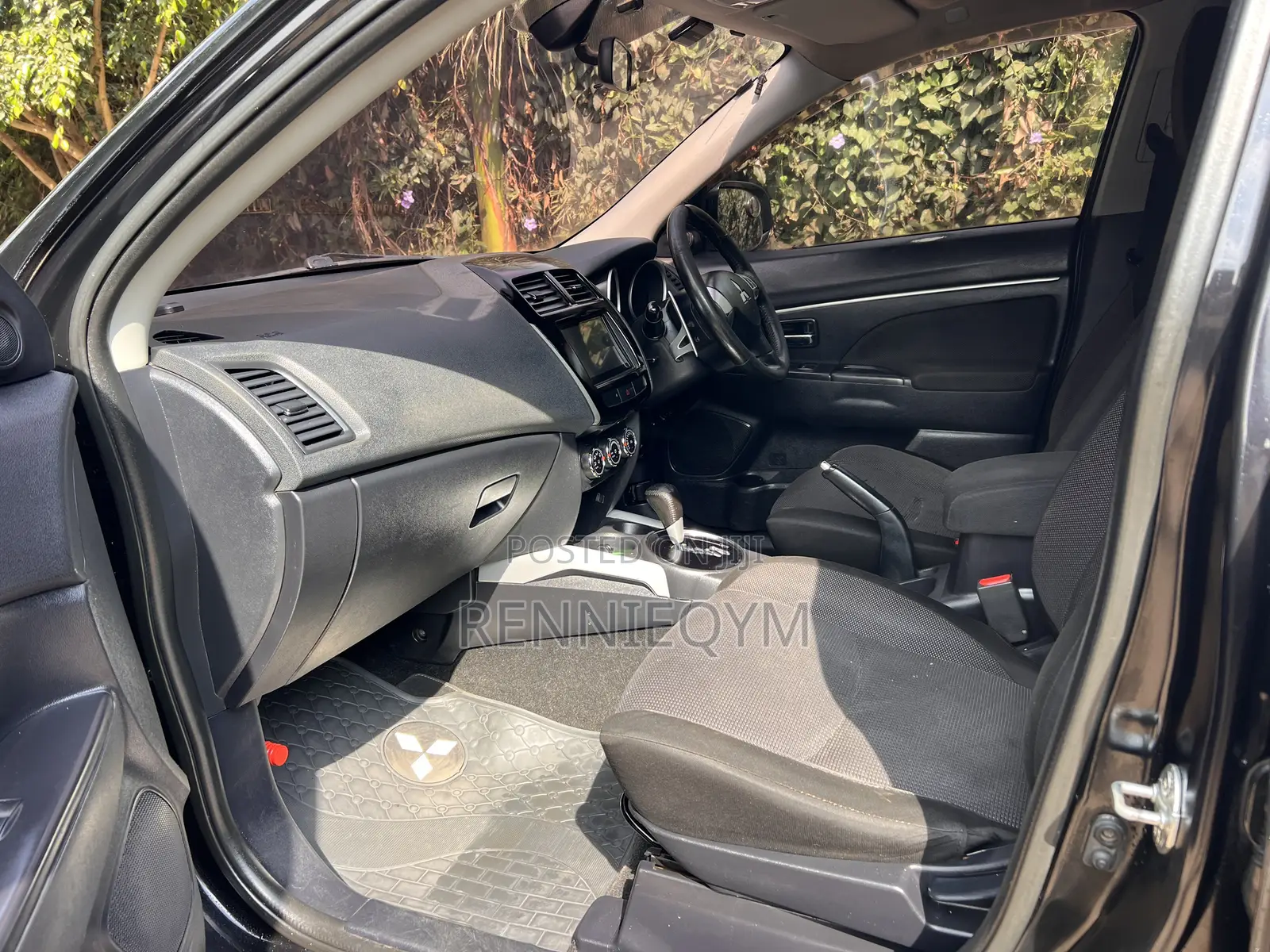 Mitsubishi RVR 2.0 2012 Black