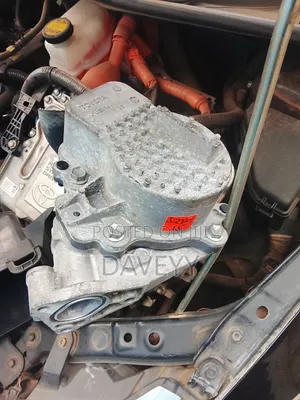 Engine Water Pump for Toyota Hybrid
