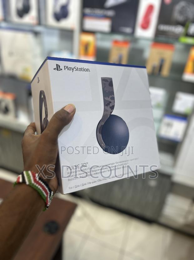 Sony Pulse 3D Bluetooth Headset - thumbnail 2