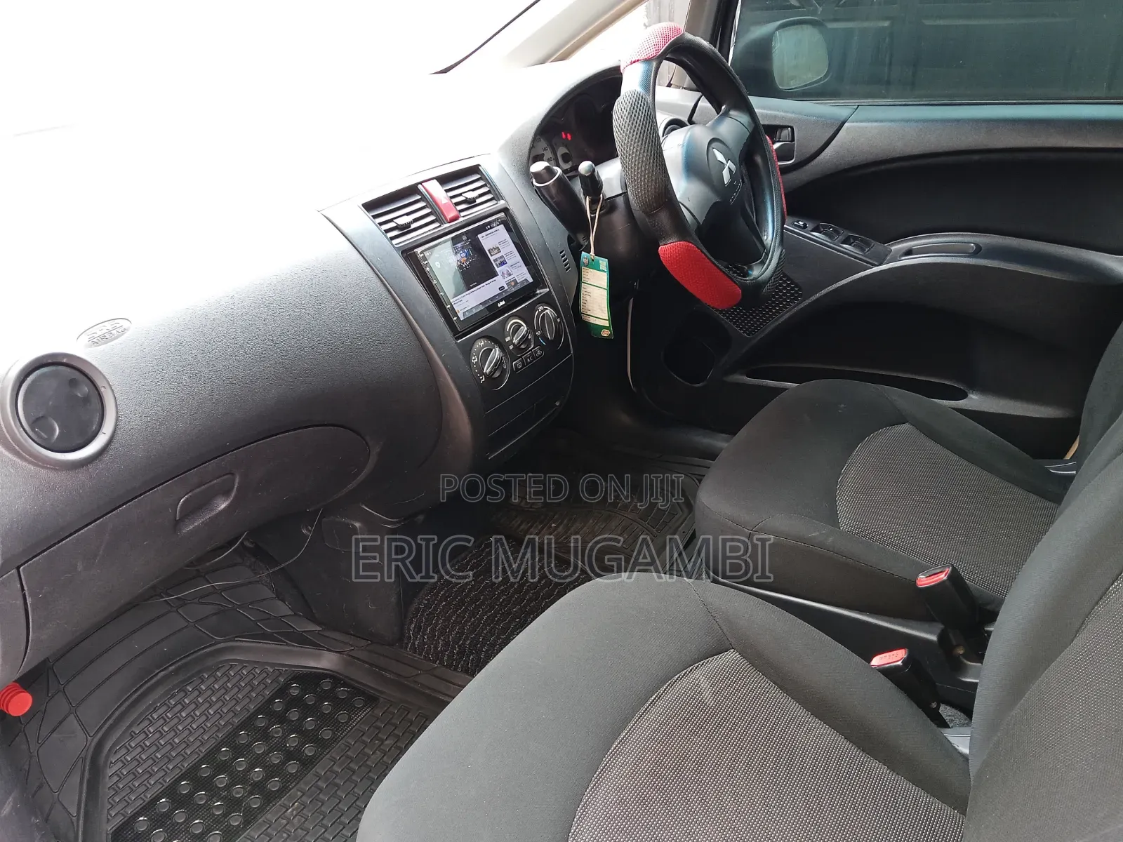 Mitsubishi Colt 2010 White