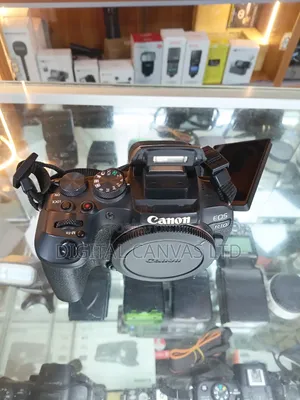 Canon Eos R10 Mirrorless (BODY)