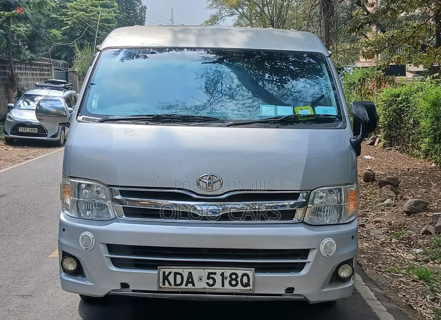 Toyota HiAce 2014 Silver