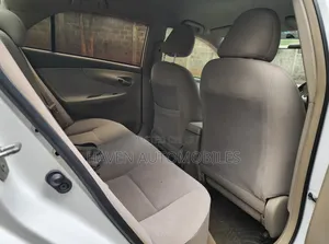 Toyota Axio 2011 White