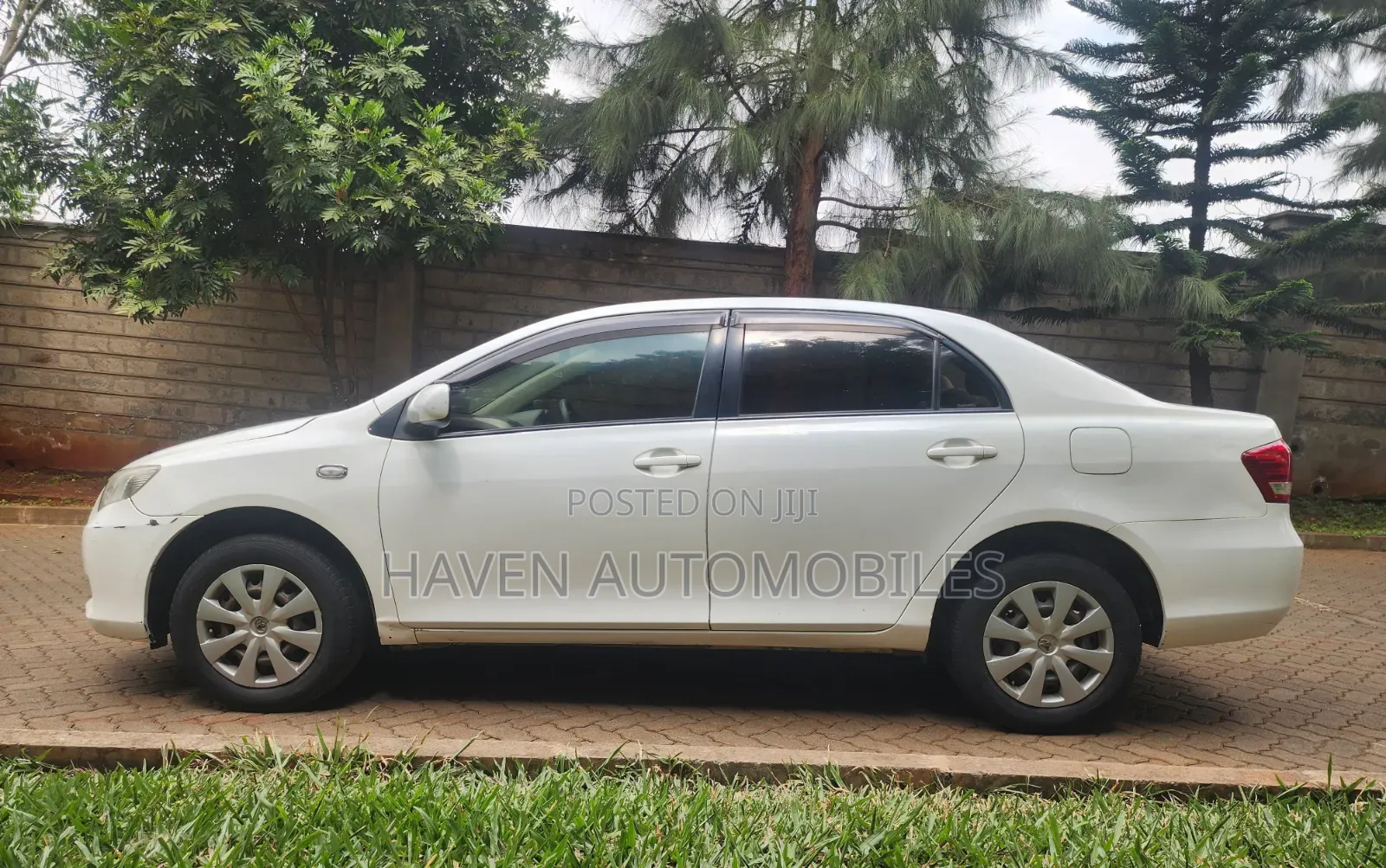 Toyota Axio 2011 White