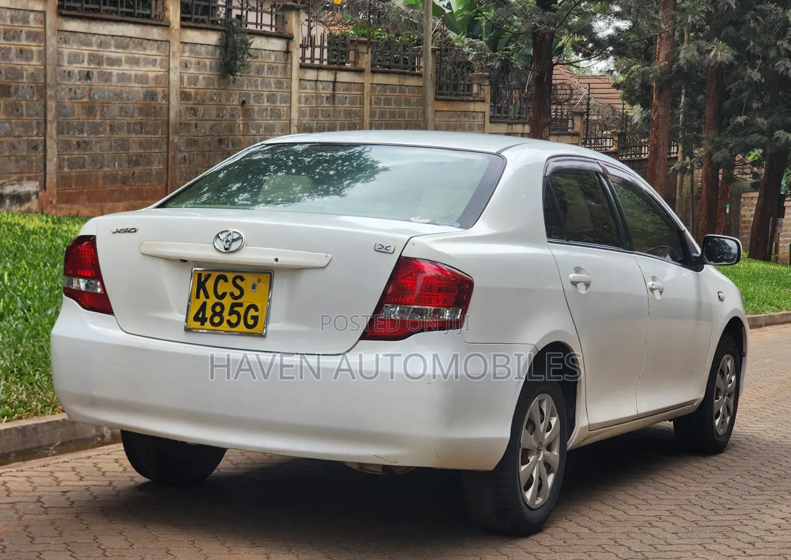 Toyota Axio 2011 White