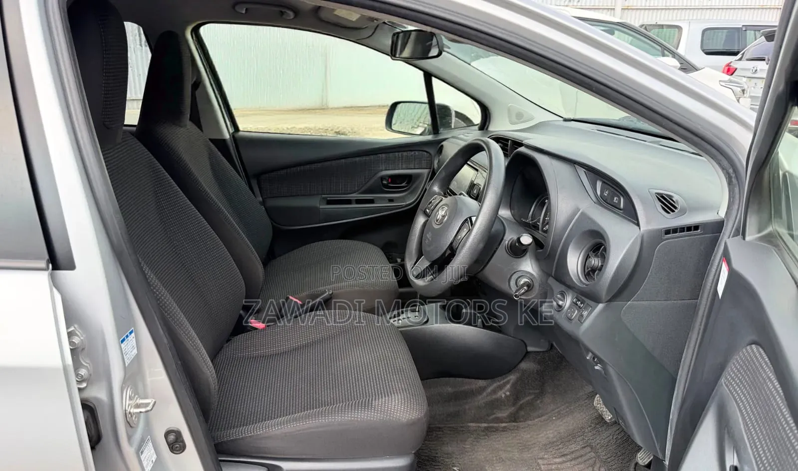 Toyota Vitz 2019 Silver