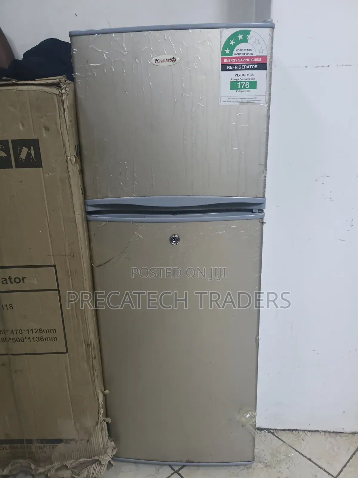 Volsmart Top Freezer Refrigerator 138L