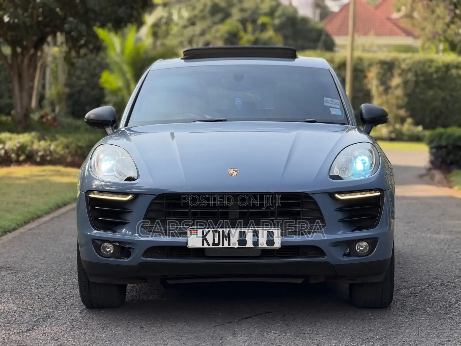 Porsche Macan 2015 Blue