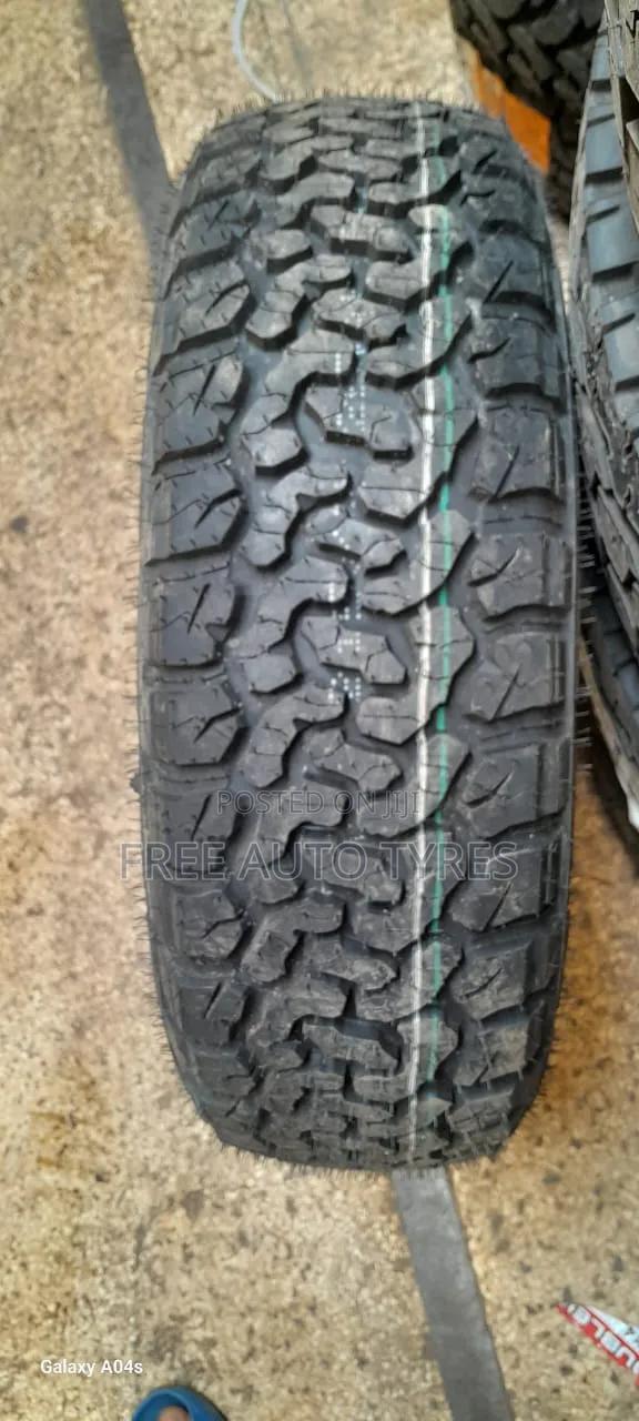 215/70r16 AT Kapsen - thumbnail 2