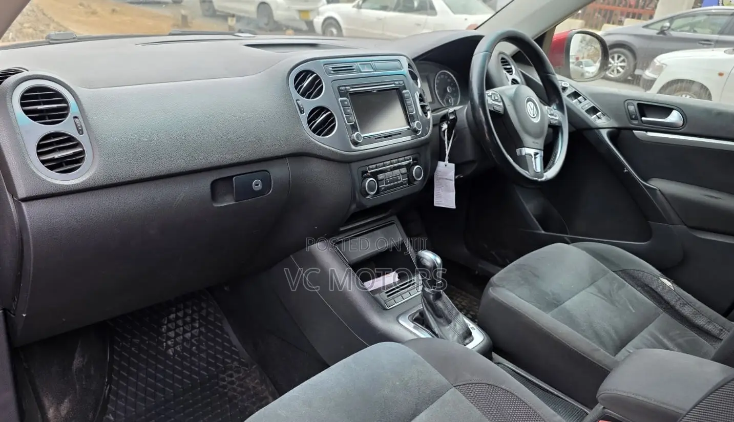 Volkswagen Tiguan 1.4 TSI 2008 Red