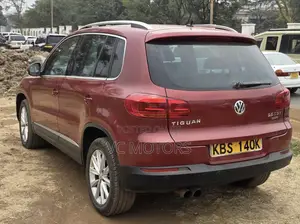 Volkswagen Tiguan 1.4 TSI 2008 Red