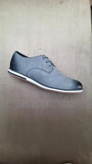 Casual Shoes " Clarks "