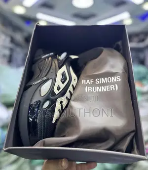 Fully Boxed Raf Simons Cylon-21 Size 40-45