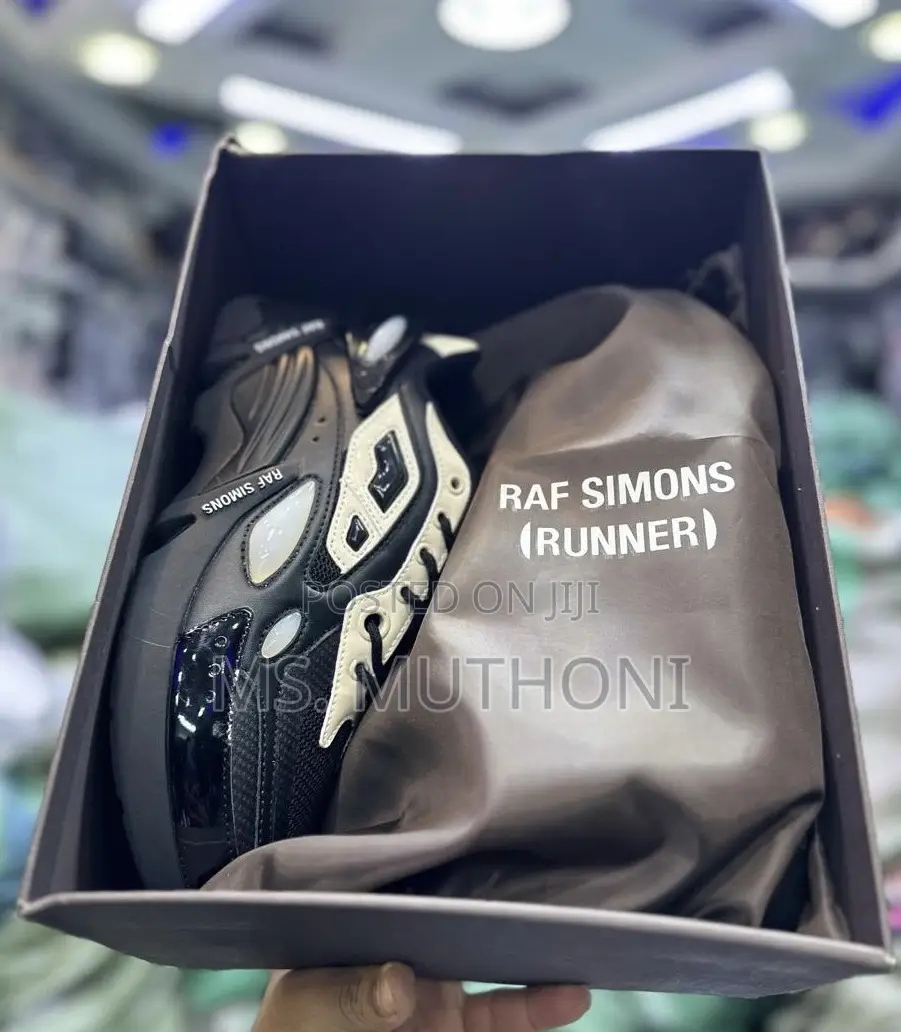 Fully Boxed Raf Simons Cylon-21 Size 40-45