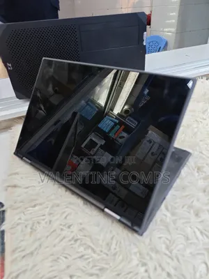 Laptop Lenovo 300e 4GB Intel SSD 32GB