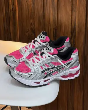 The Elite ASICS GEL-Kayano 14 Running Shoes Size 40-45
