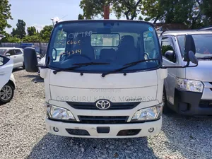 Toyota TownAce 2019 White