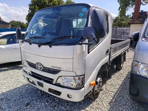 Toyota TownAce 2019 White