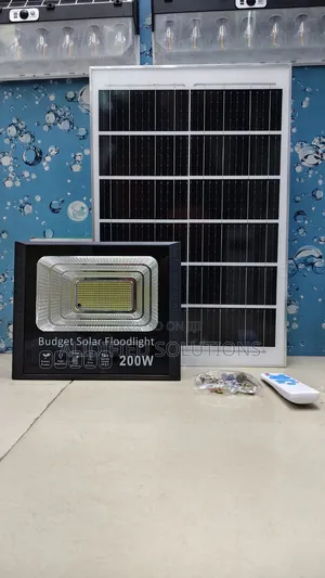 Budget Solar Floodlight 200w