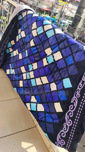 6×6 Woolen Duvet in Beautiful Colours