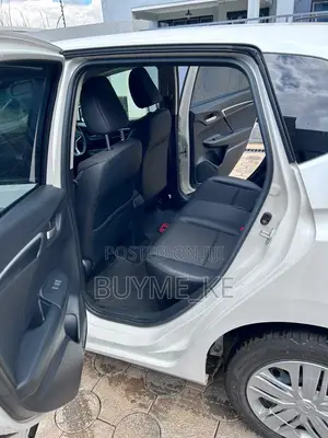 Honda Fit 2018 White