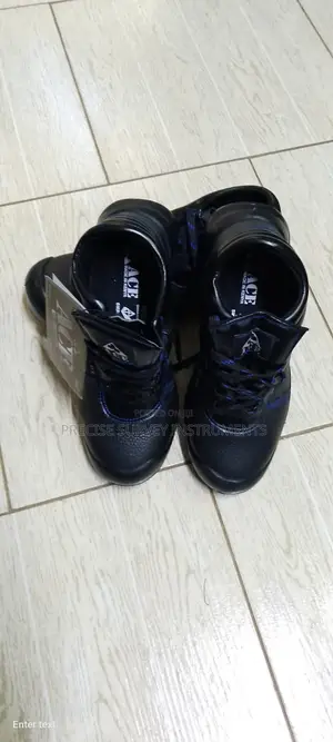 ACE Oil-Resistant Safety Boots