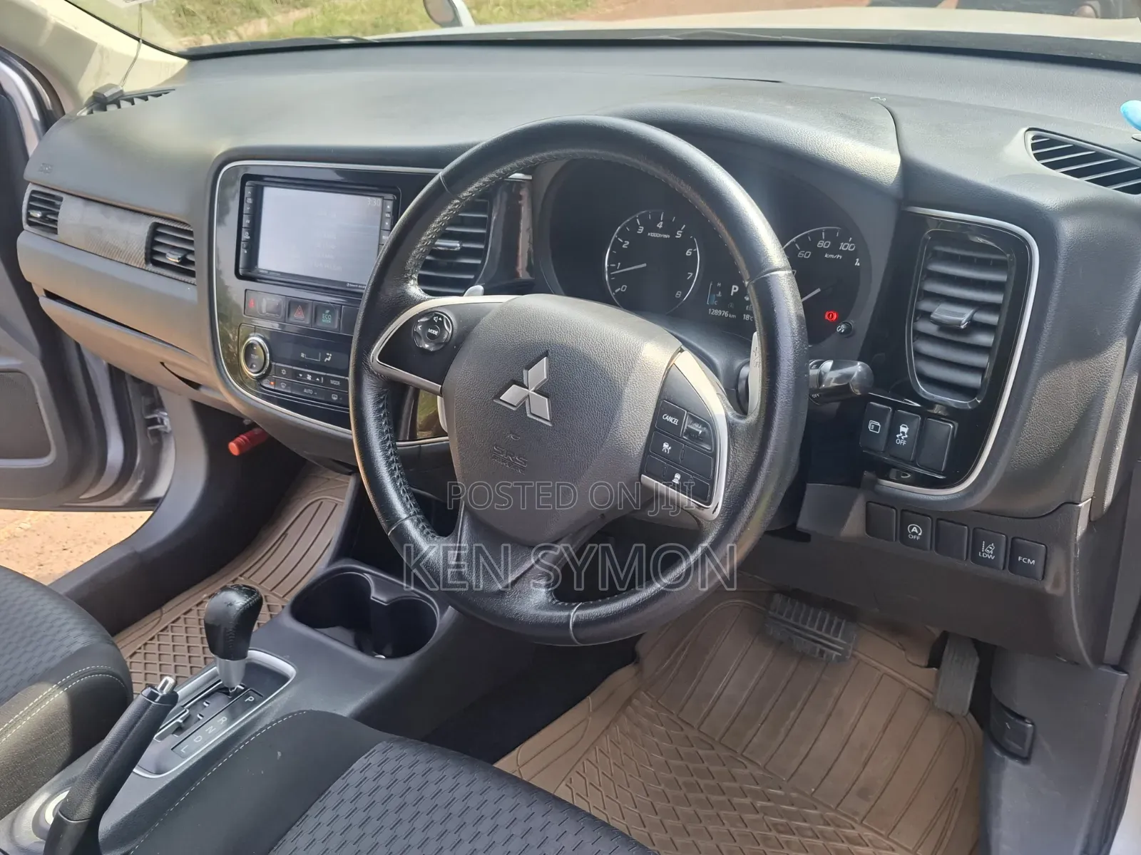 Mitsubishi Outlander 2014 Silver