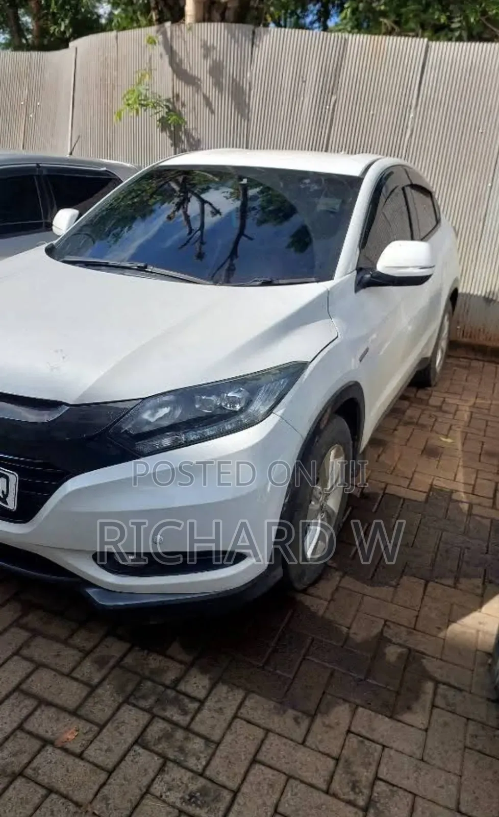 Honda Vezel 2017 White