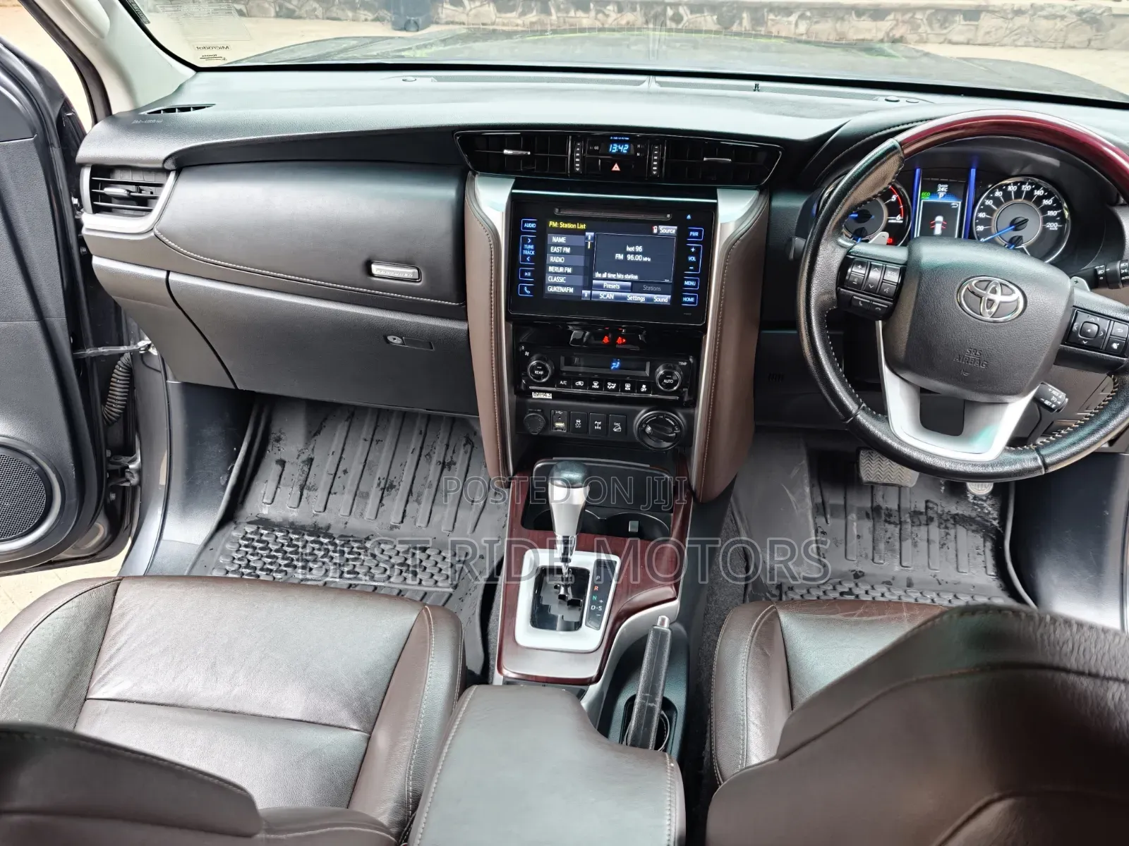 Toyota Fortuner 2016 Gray