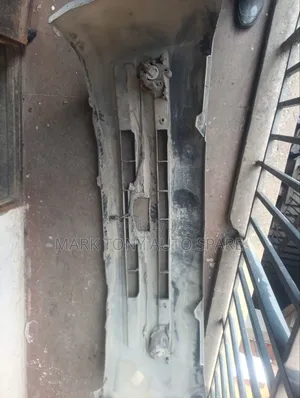 Voxy 2005 Front Bumper Ex Japan 