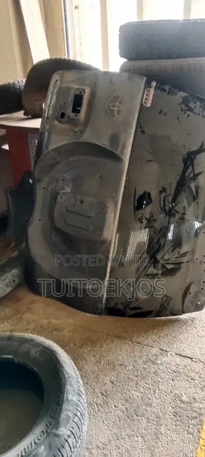 Prado jJ150 Boot