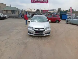 Honda Grace 2016 Silver