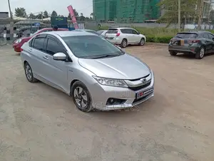 Honda Grace 2016 Silver