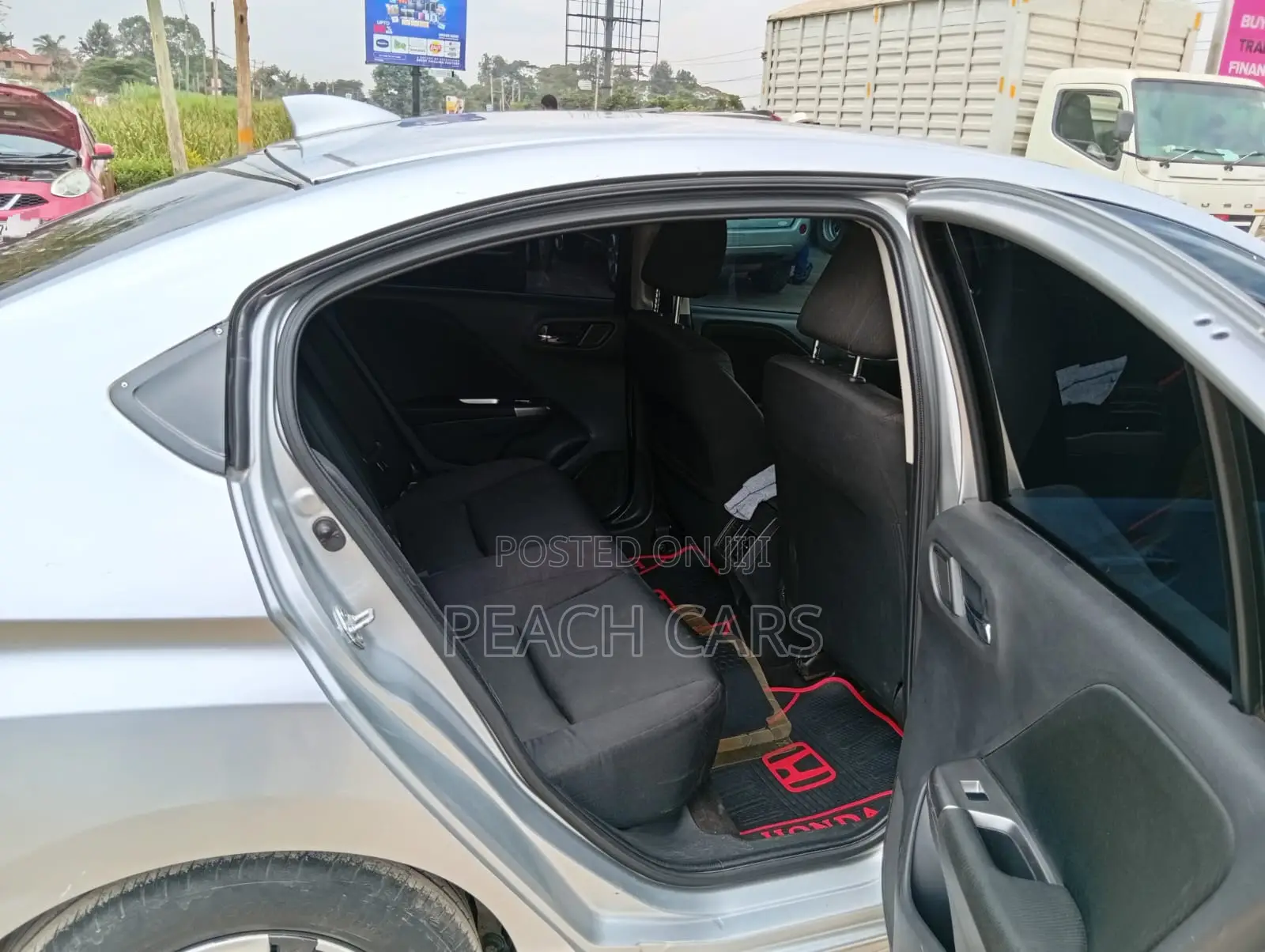 Honda Grace 2016 Silver
