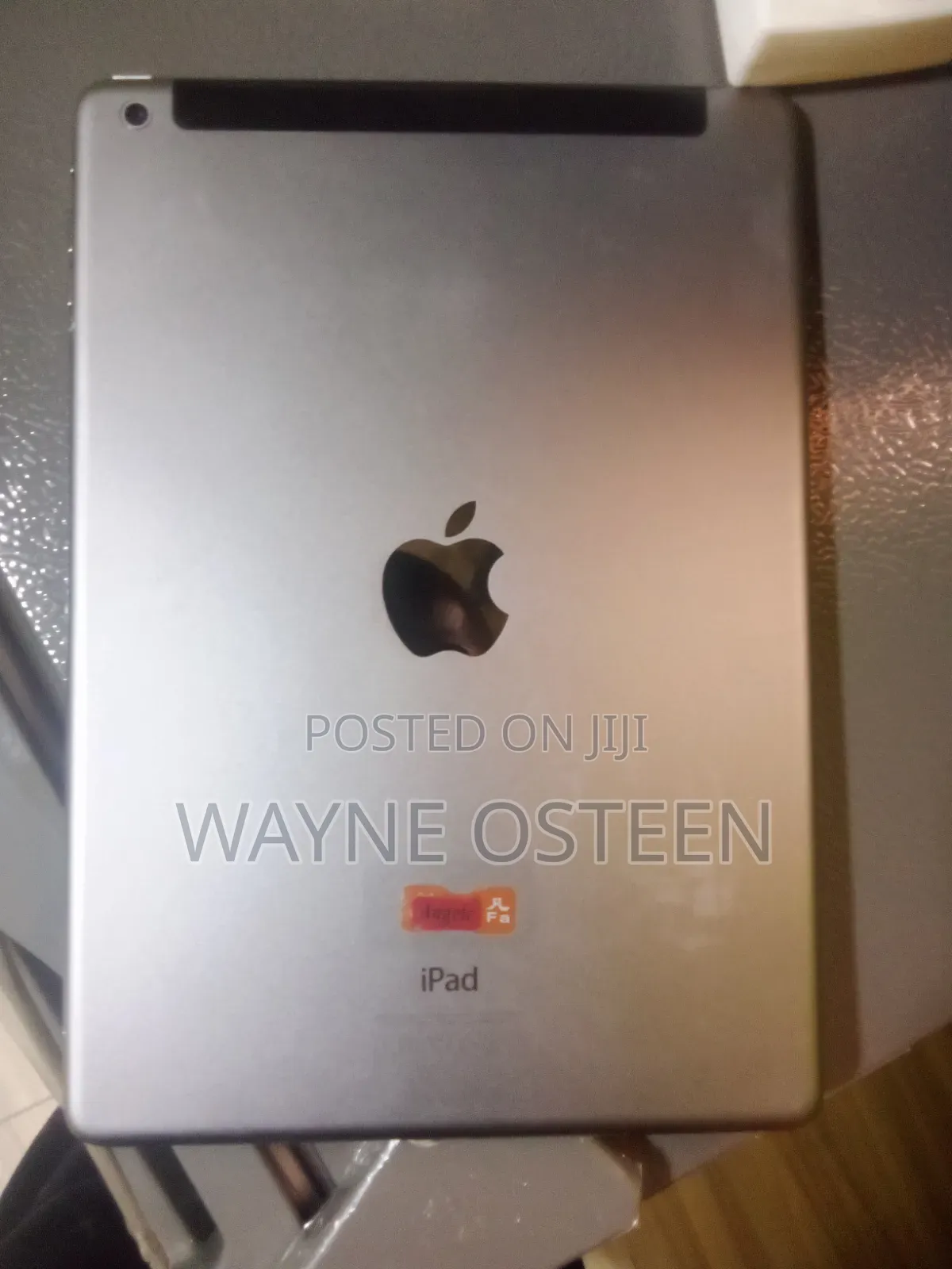 Apple iPad Air 64 GB Gray