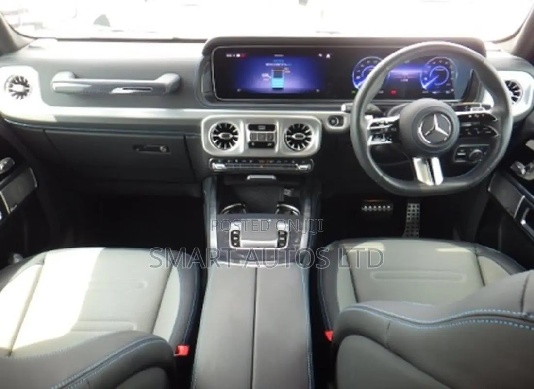 New Mercedes-Benz G-Class 2024 Gray