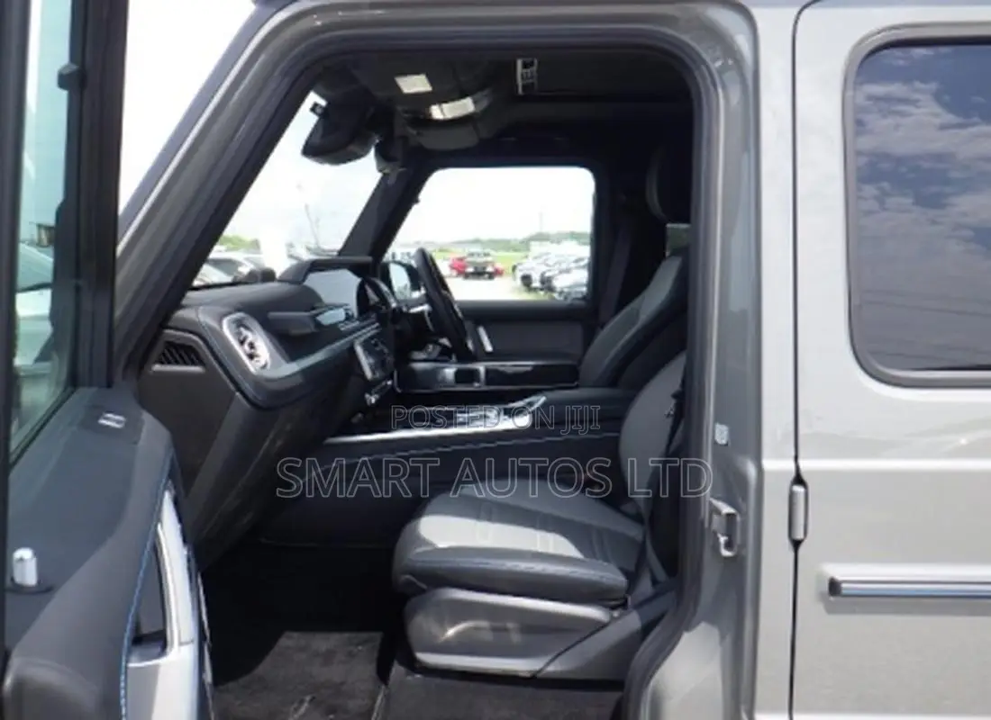 New Mercedes-Benz G-Class 2024 Gray