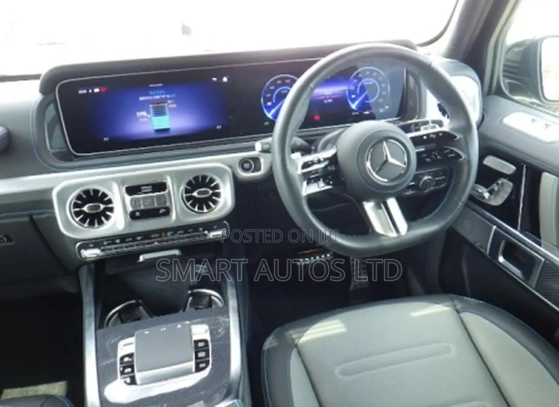New Mercedes-Benz G-Class 2024 Gray