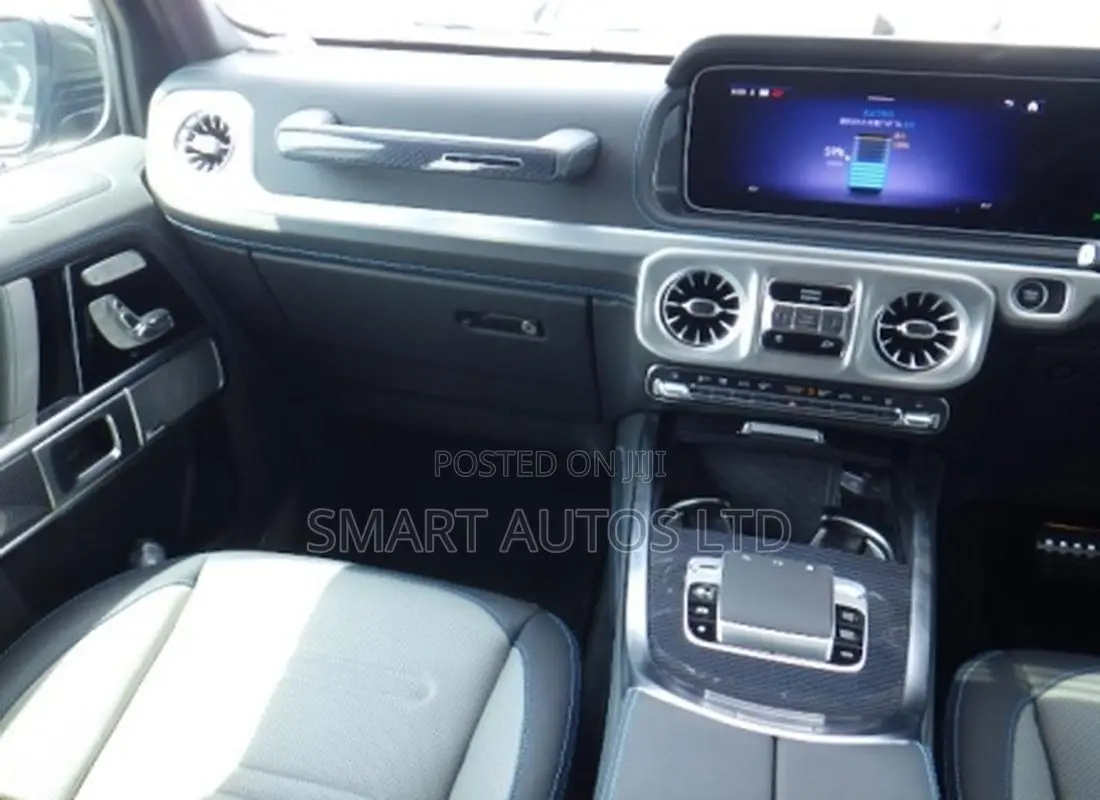 New Mercedes-Benz G-Class 2024 Gray