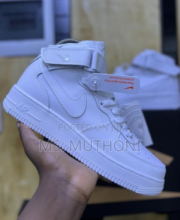 Triple White Air Force 1 Mids Size 37-45 - main view