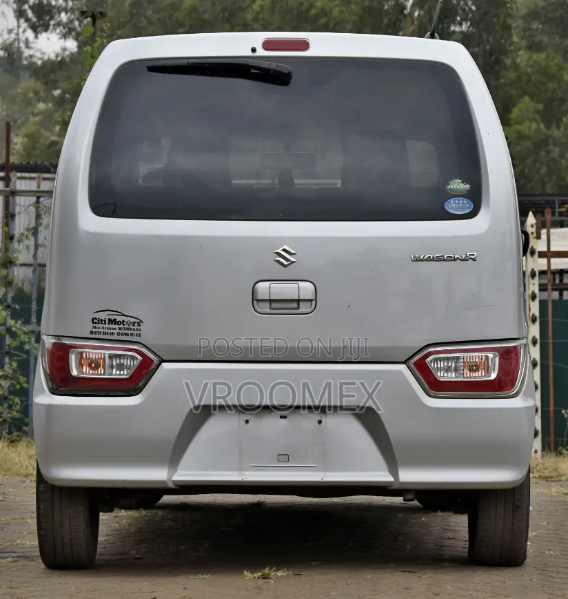 Suzuki Wagon R 2018 Silver