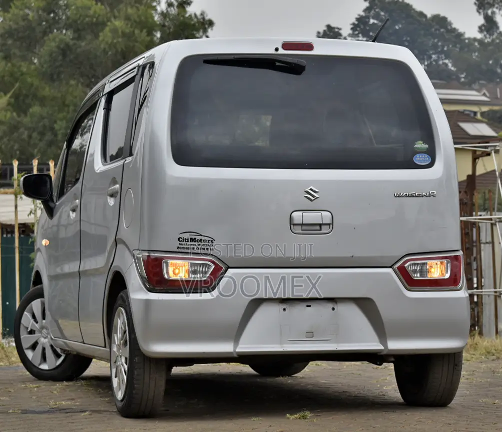 Suzuki Wagon R 2018 Silver